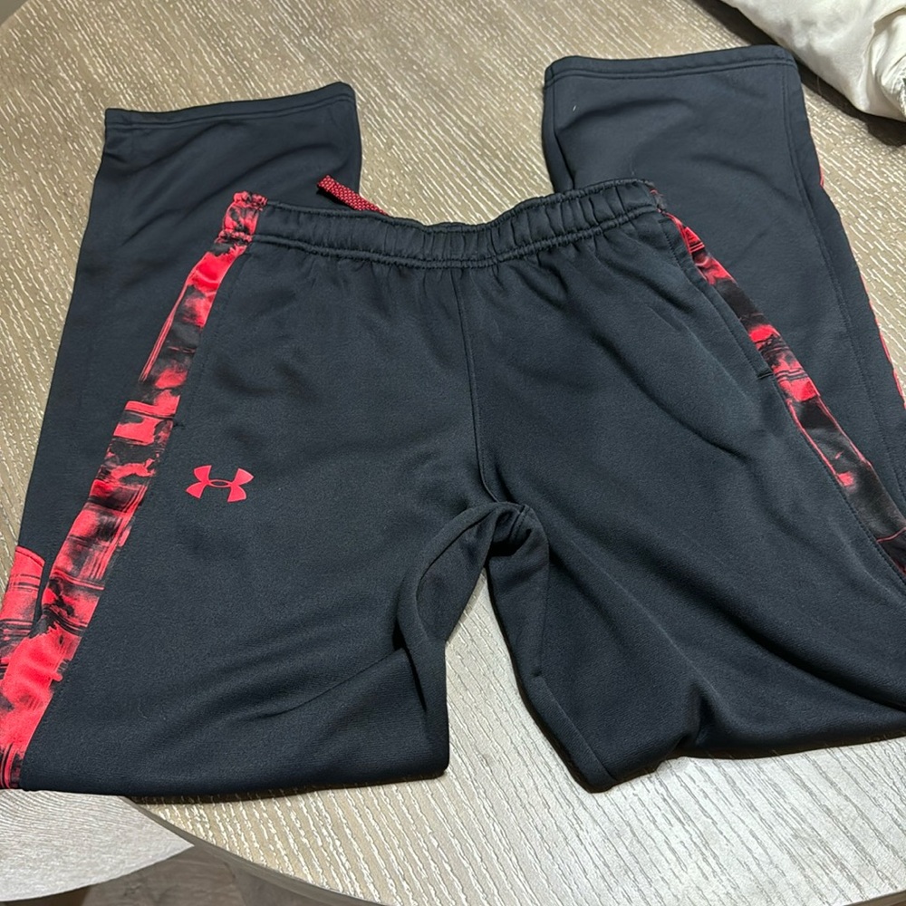 Under Armour -YLG- Cold Gear- Loose Fit- Like New